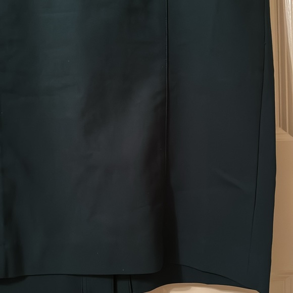 Van Heusen Green Pencil Skirt! - Picture 7 of 14